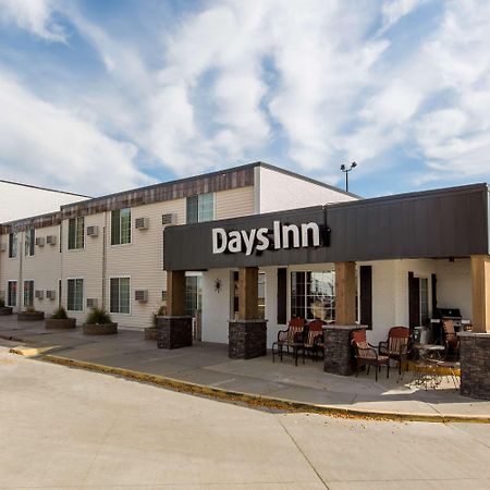 Days Inn By Wyndham Пирр Экстерьер фото